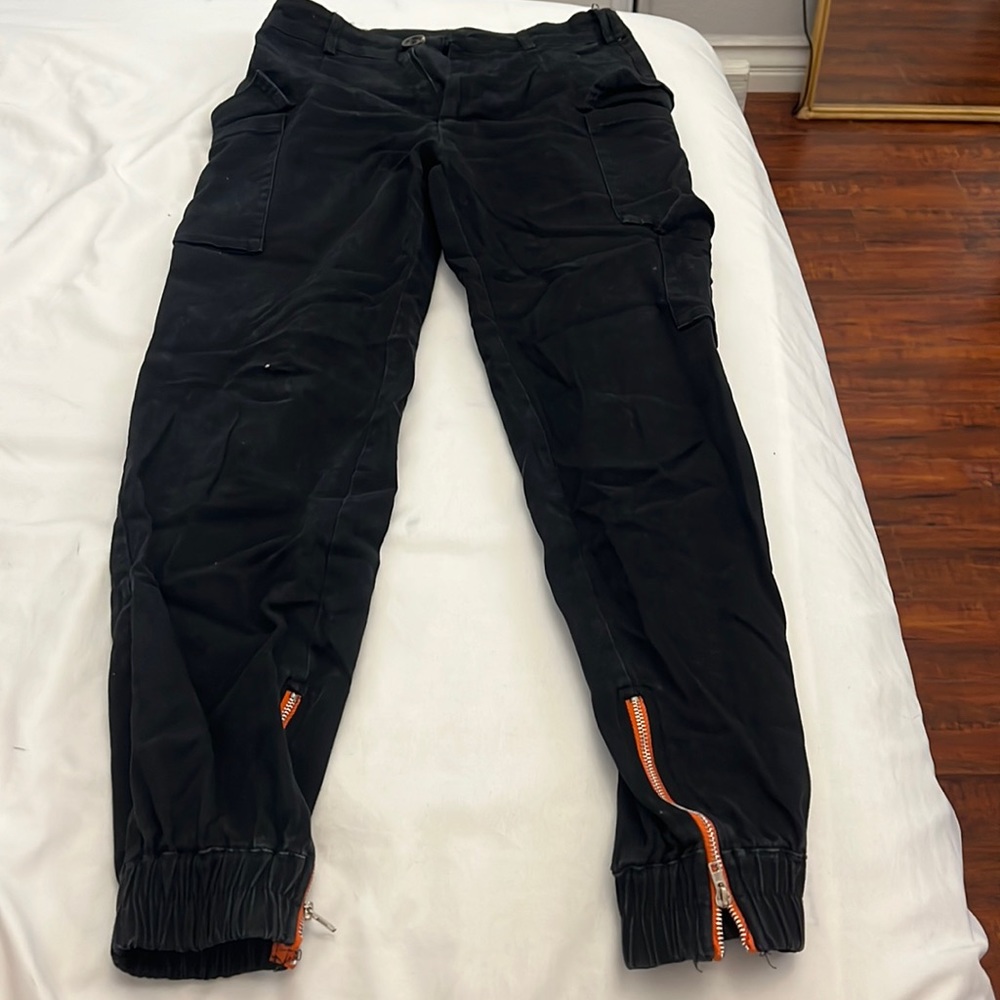 cargo, black, fitted, form fitting ankle